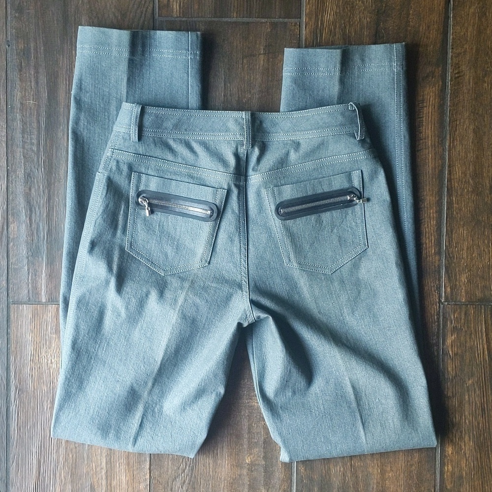 SoCa by St. John Gray Denim Ankle Pants - Women's 0 - Picture 7 of 8